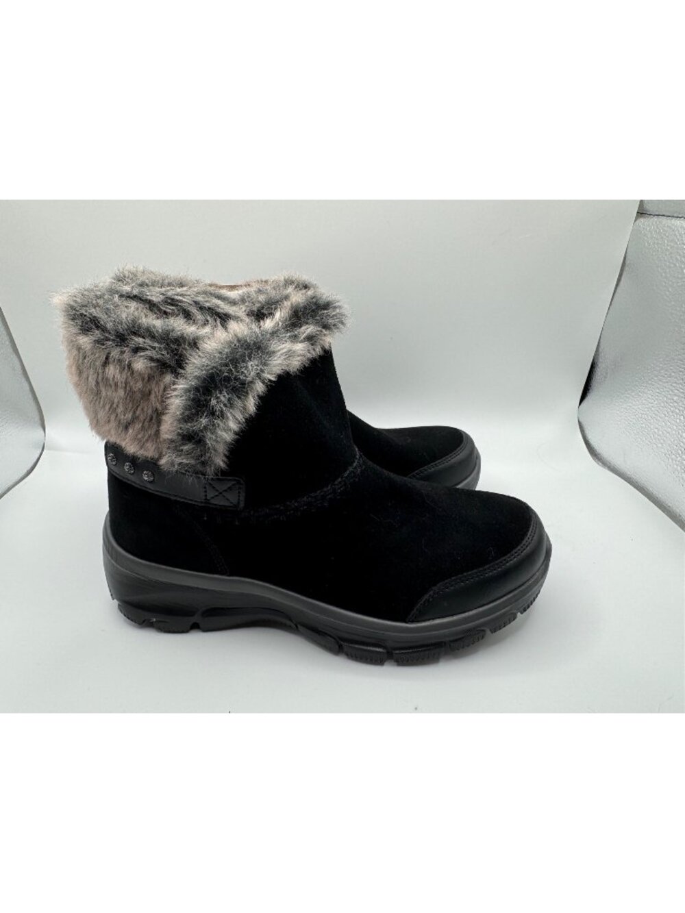 Skechers Black Easy Going Faux Fur Lined Boot Women Size 6 49475